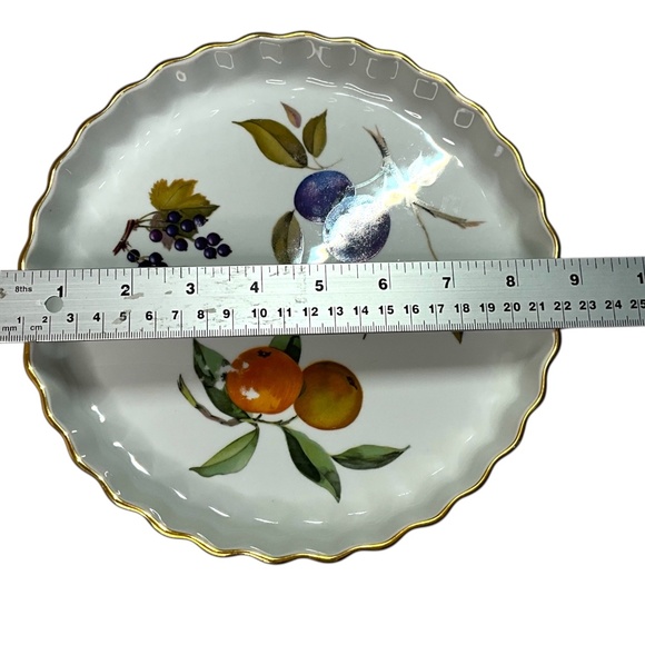 ROYAL WORCESTER Evesham Fine Porcelain Oven to Tableware 9” Flan Dish Gold - Picture 3 of 7